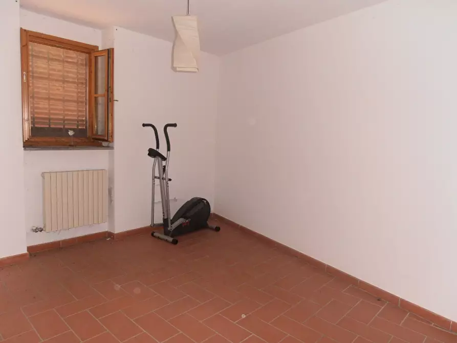 Immagine 3 di Appartamento in vendita  a Borgo San Lorenzo