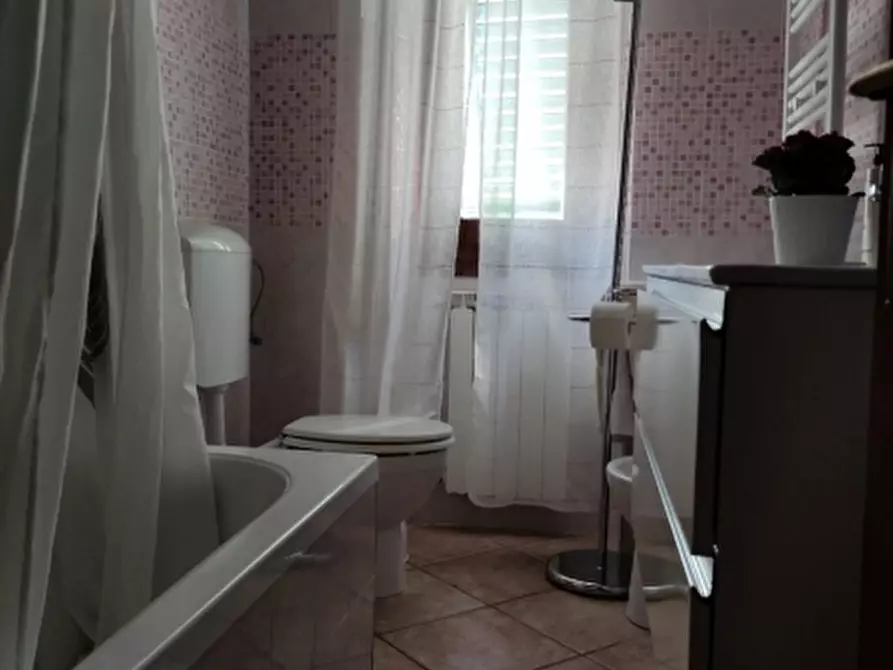 Immagine 8 di Appartamento in vendita  in via roma 50063 a Figline E Incisa Valdarno