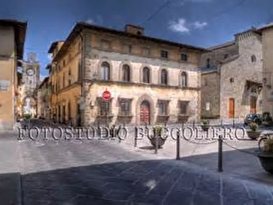 Immagine 1 di Locale commerciale in affitto  in PIAZZA DANTE ALIGHIERI a Borgo San Lorenzo