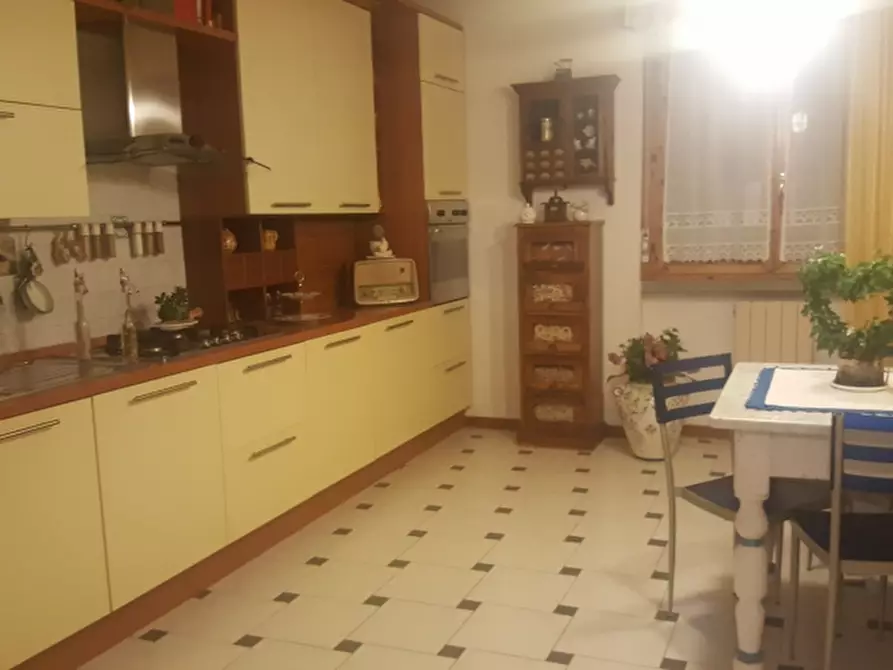 Immagine 3 di Appartamento in vendita  a Borgo San Lorenzo