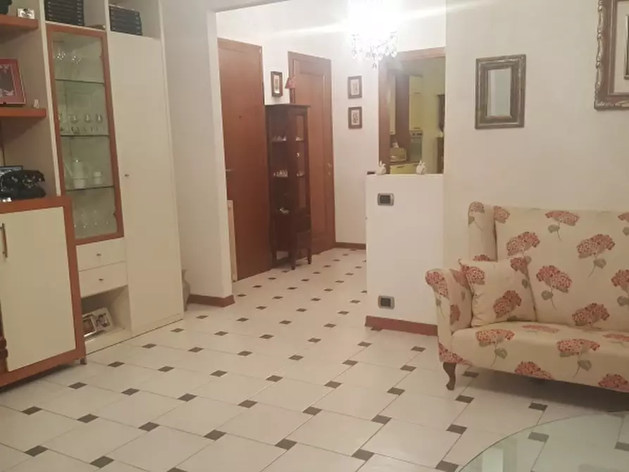 Immagine 4 di Appartamento in vendita  a Borgo San Lorenzo