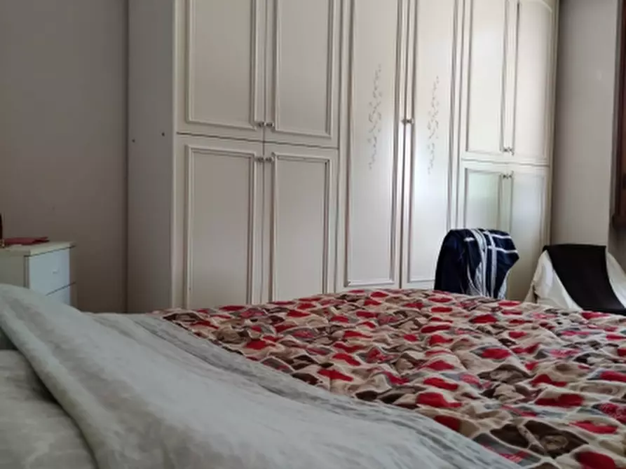 Immagine 6 di Villa in vendita  in PIAZZA DANTE ALIGHIERI a Figline E Incisa Valdarno