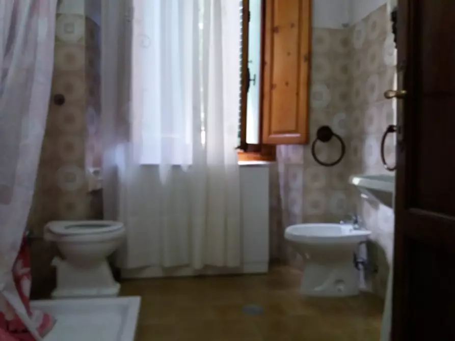 Immagine 5 di Appartamento in vendita  a Figline E Incisa Valdarno