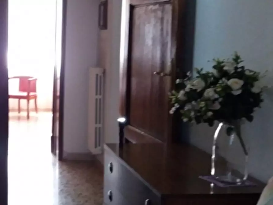 Immagine 7 di Appartamento in vendita  a Figline E Incisa Valdarno