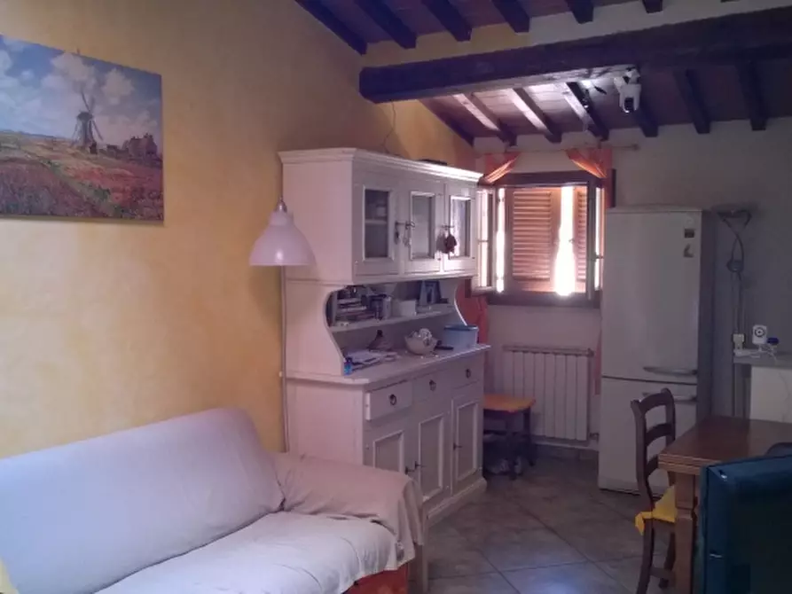 Immagine 1 di Appartamento in vendita  in PIAZZA DANTE ALIGHIERI a Borgo San Lorenzo
