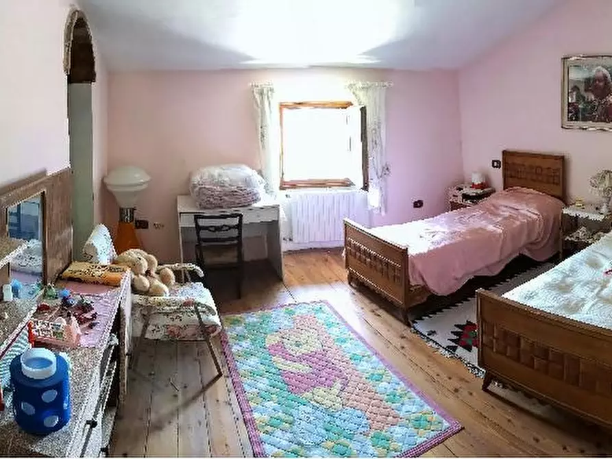 Immagine 13 di Rustico / casale in vendita  in Via a Vergato