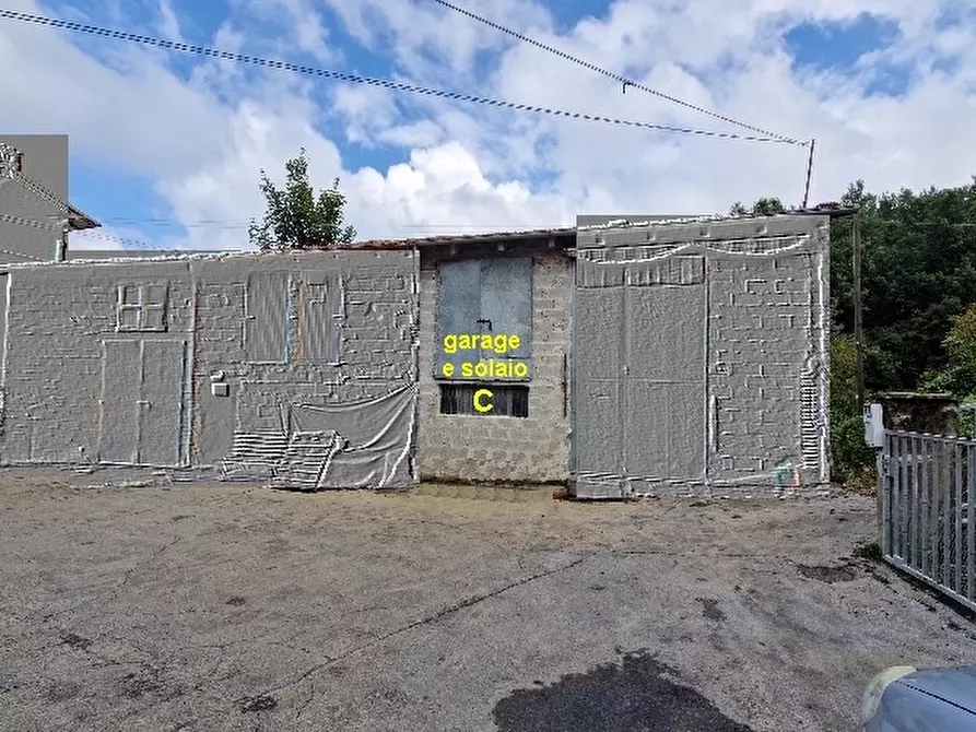 Immagine 6 di Casa bifamiliare in vendita  in VIA a Montese