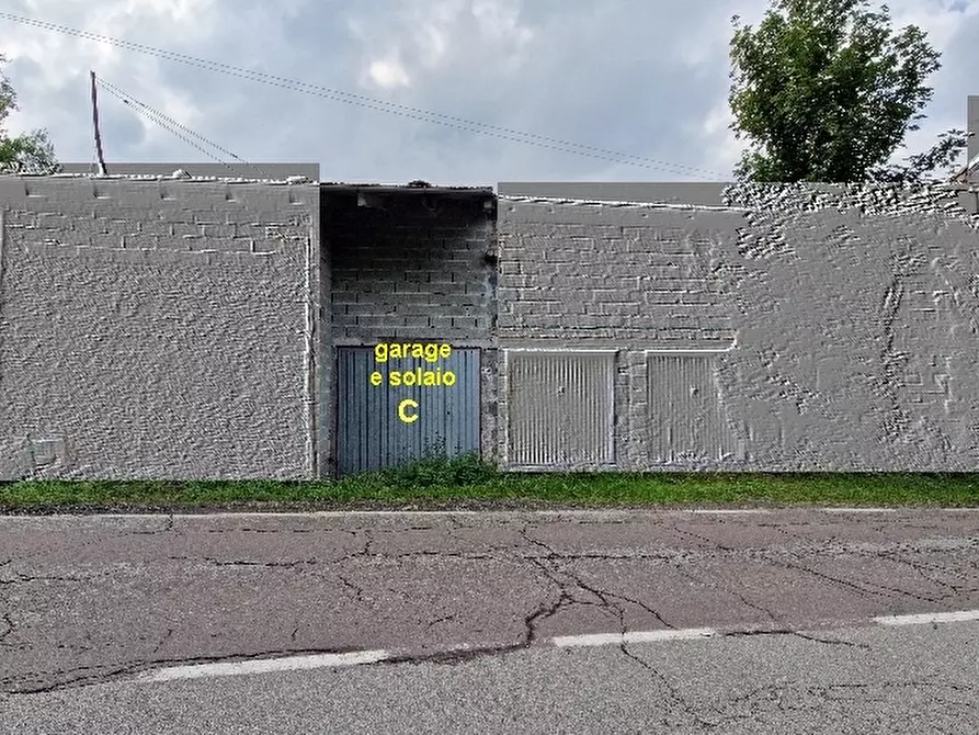 Immagine 5 di Casa bifamiliare in vendita  in VIA a Montese