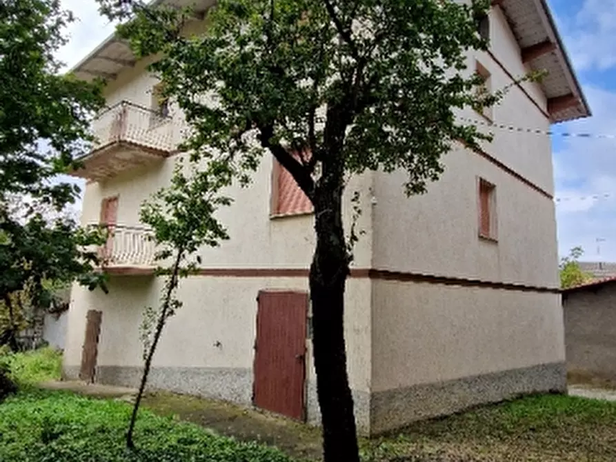 Immagine 2 di Casa bifamiliare in vendita  in VIA a Montese