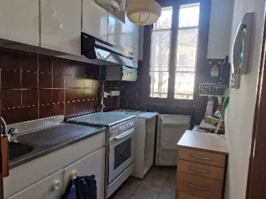 Immagine 3 di Appartamento in vendita  in VIA a Montese