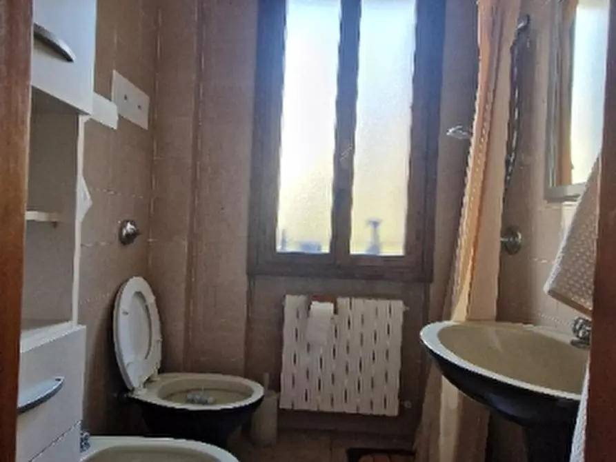 Immagine 5 di Appartamento in vendita  in VIA a Montese