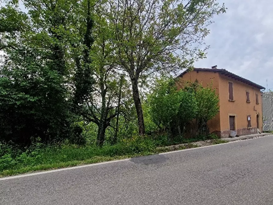 Immagine 2 di Casa indipendente in vendita  in VIA a Montese