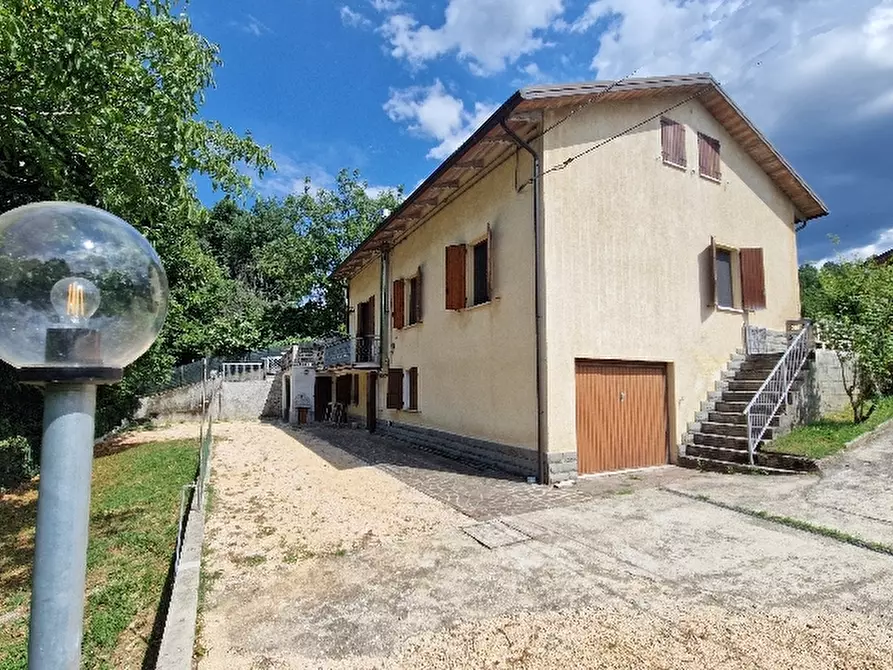 Immagine 5 di Villa in vendita  in VIA a Guiglia