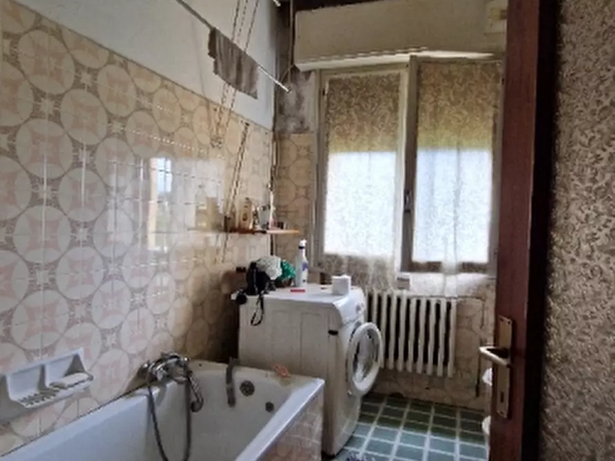 Immagine 6 di Appartamento in vendita  in CASTELLETTO a Valsamoggia