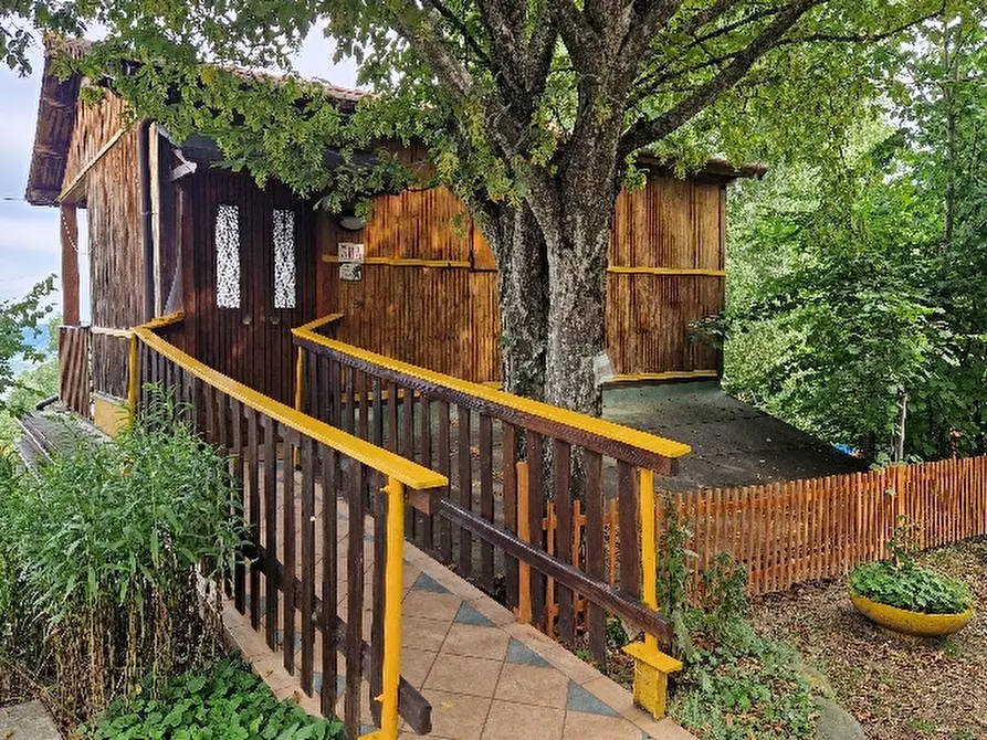 Immagine 9 di Villaggio turistico in vendita  in VIA a Montese