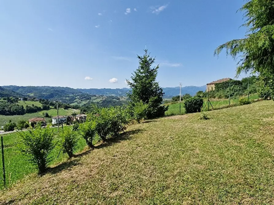 Immagine 5 di Appartamento in vendita  in VIA a Montese