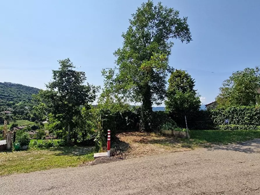 Immagine 6 di Appartamento in vendita  in VIA a Montese