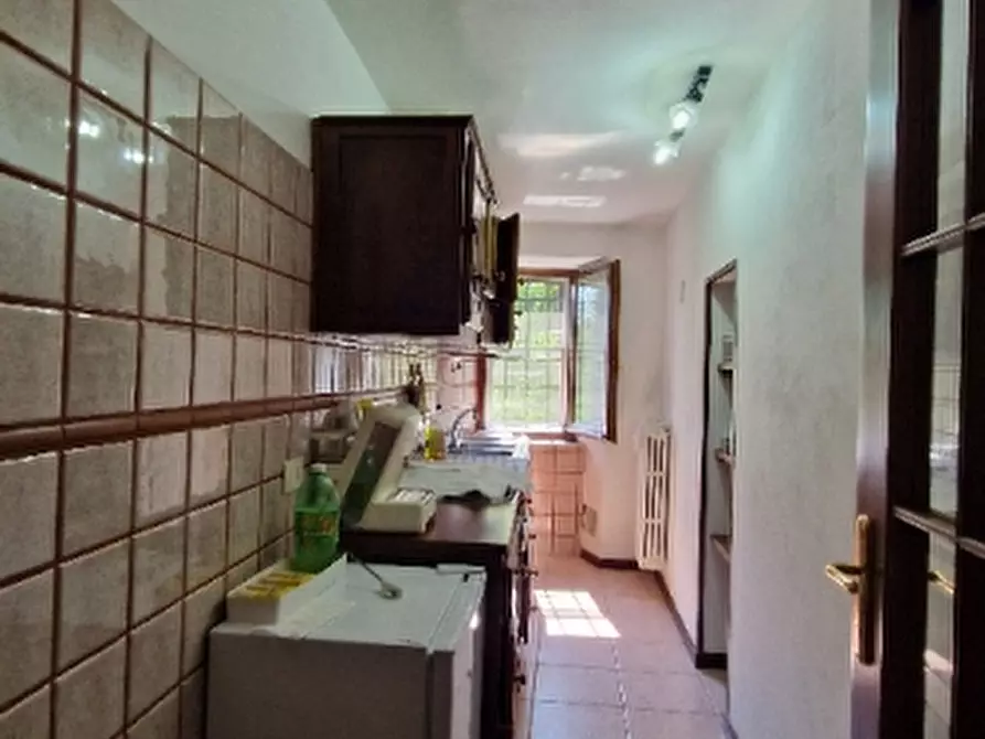 Immagine 10 di Appartamento in vendita  in VIA a Montese