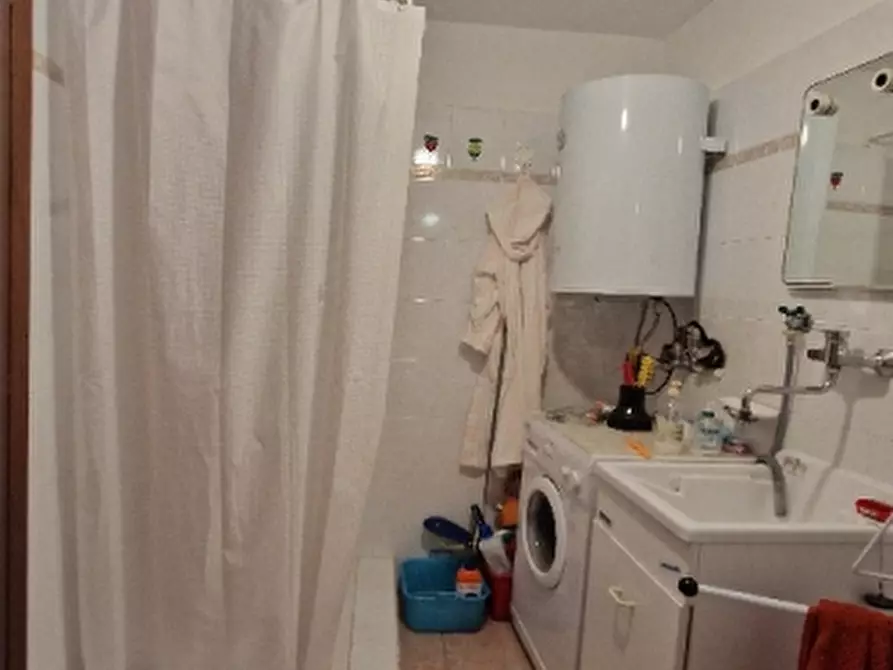 Immagine 11 di Appartamento in vendita  in VIA a Montese