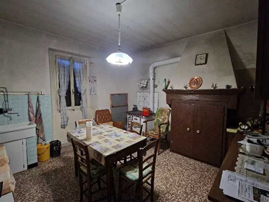 Immagine 8 di Villetta a schiera in vendita  in VIA a Montese