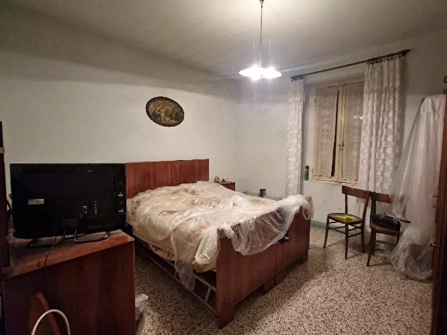 Immagine 9 di Villetta a schiera in vendita  in VIA a Montese