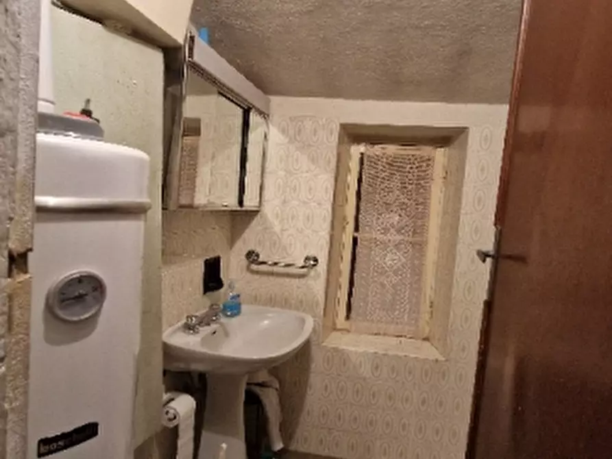 Immagine 11 di Villetta a schiera in vendita  in VIA a Montese