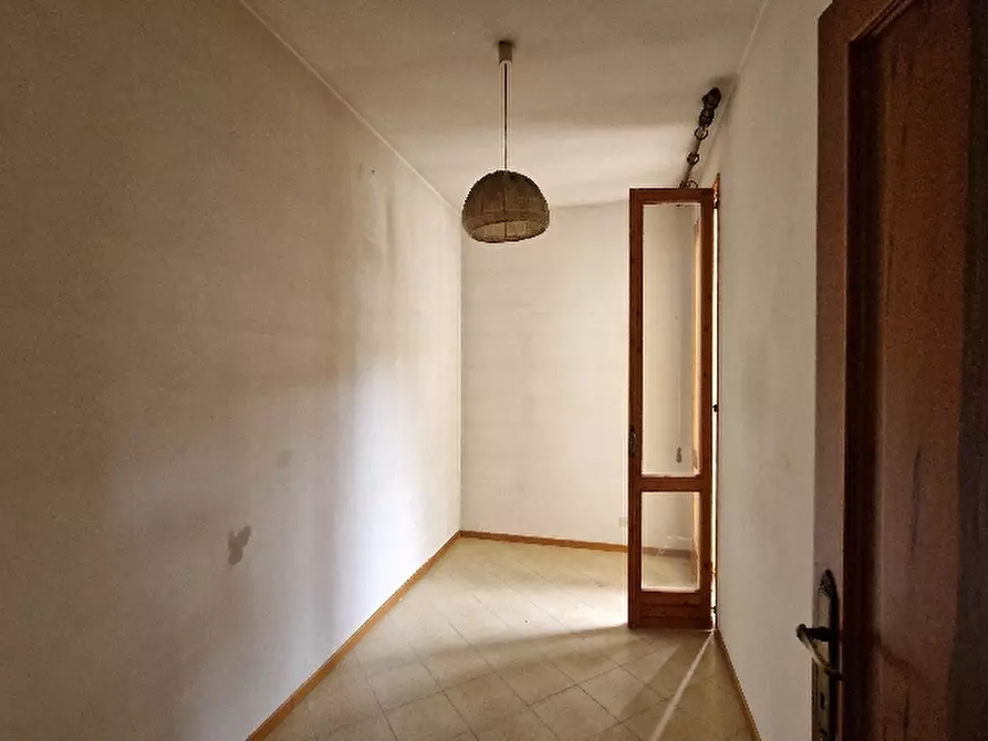 Immagine 2 di Appartamento in vendita  in VIA a Montese