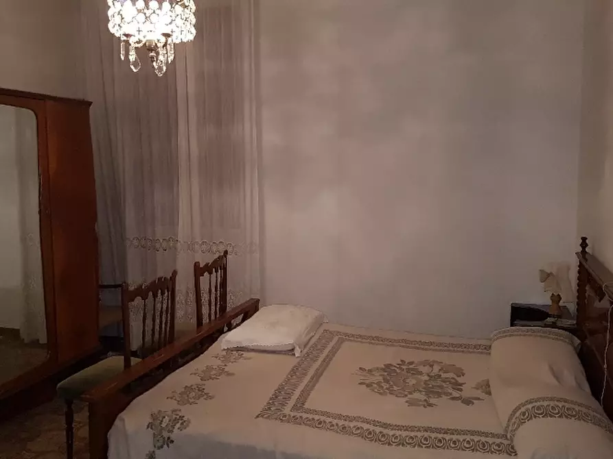 Immagine 8 di Villa in vendita  in VIA a Montese