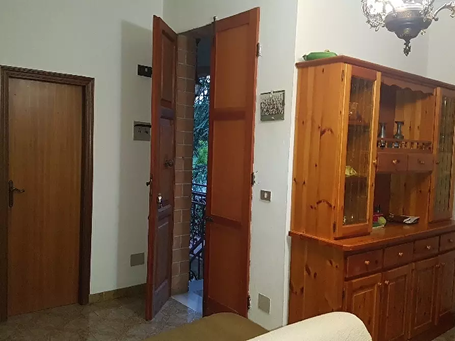Immagine 6 di Villa in vendita  in VIA a Montese
