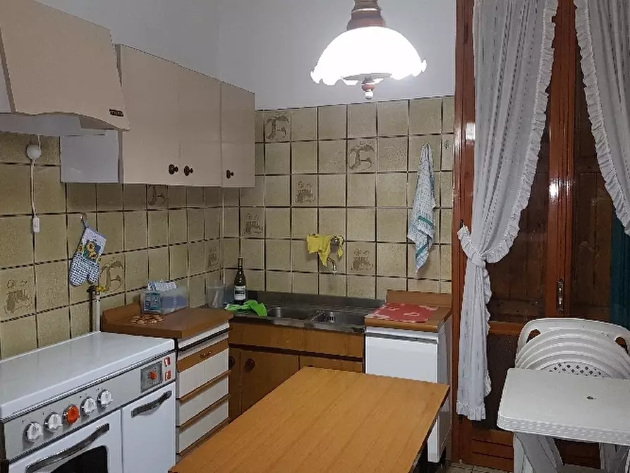 Immagine 7 di Villa in vendita  in VIA a Montese