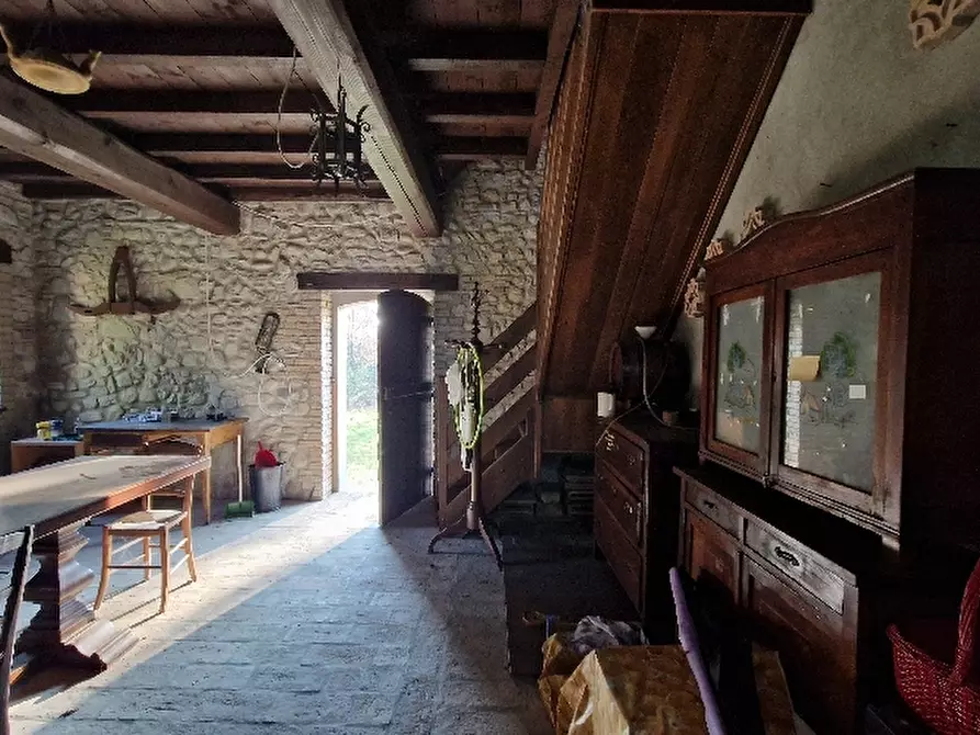 Immagine 11 di Rustico / casale in vendita  in Via a Valsamoggia