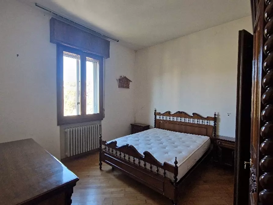 Immagine 12 di Appartamento in vendita  in VIA a Montese