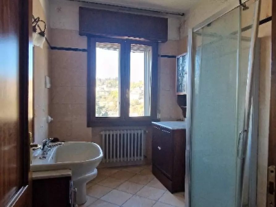 Immagine 17 di Appartamento in vendita  in VIA a Montese