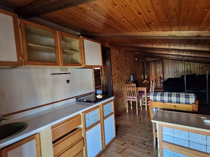 Immagine 19 di Appartamento in vendita  in VIA a Montese