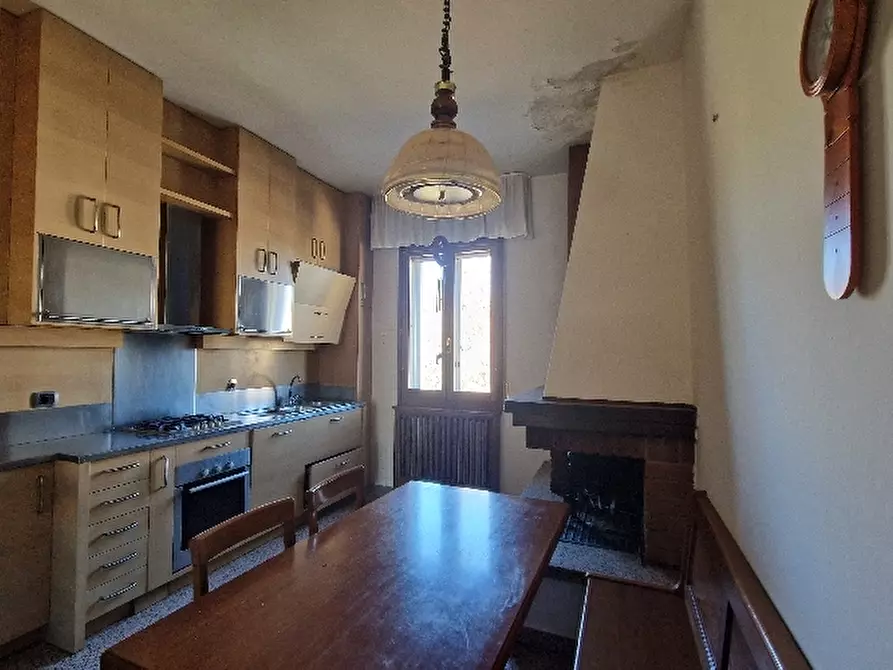 Immagine 8 di Appartamento in vendita  in VIA a Montese