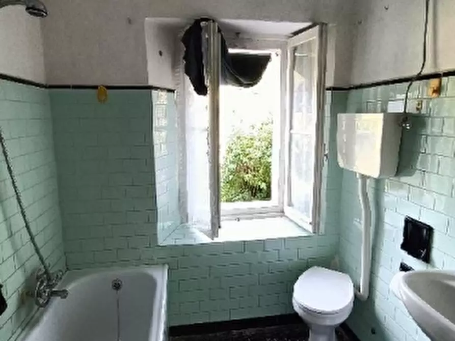 Immagine 14 di Rustico / casale in vendita  in VIA a Castel D'aiano