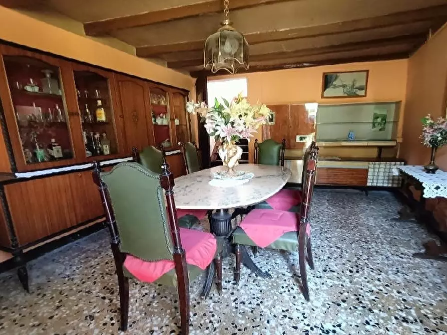 Immagine 6 di Rustico / casale in vendita  in VIA a Castel D'aiano