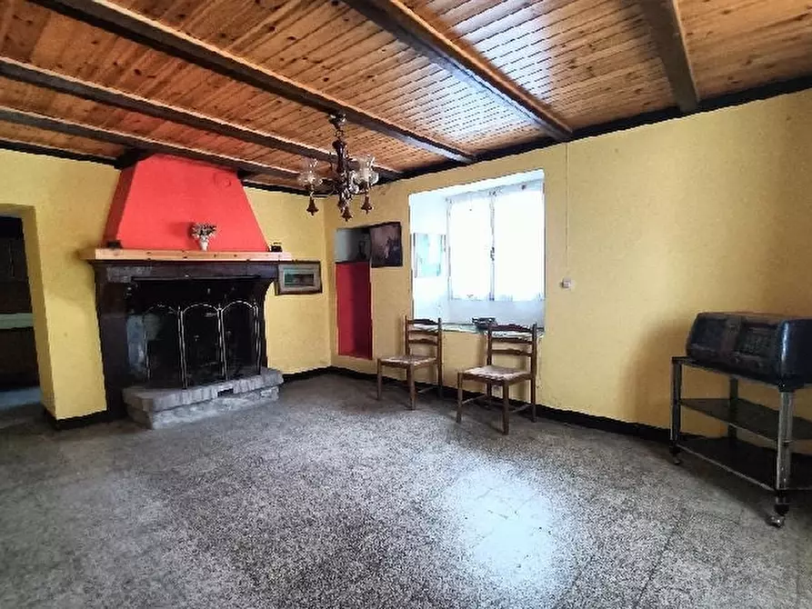 Immagine 7 di Rustico / casale in vendita  in VIA a Castel D'aiano