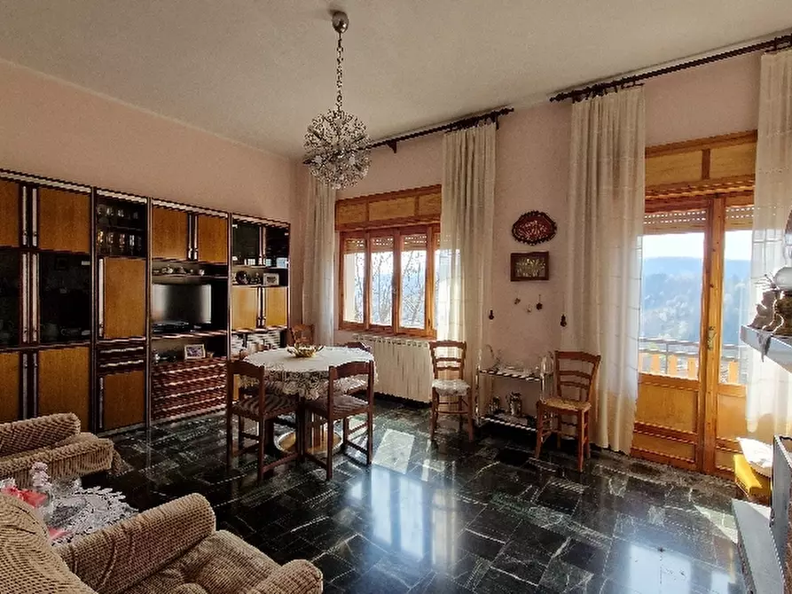 Immagine 5 di Appartamento in vendita  in VIA a Montese