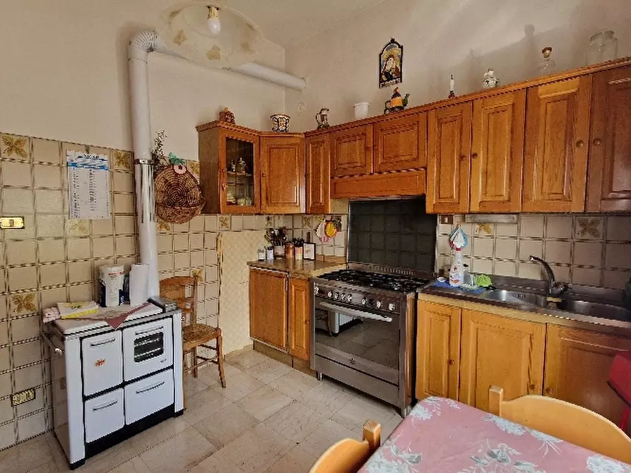 Immagine 7 di Appartamento in vendita  in VIA a Montese
