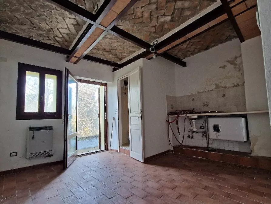 Immagine 7 di Villa in vendita  in via a Guiglia