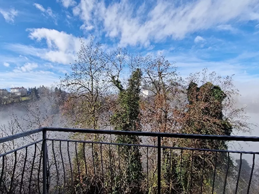 Immagine 5 di Villa in vendita  in via a Guiglia