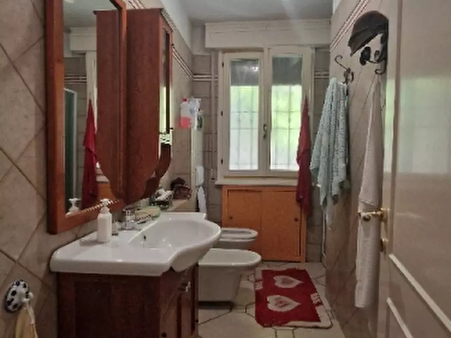 Immagine 15 di Villa in vendita  in Via a Zocca