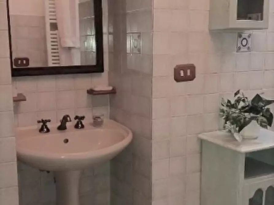 Immagine 15 di Rustico / casale in vendita  in Via a Vergato