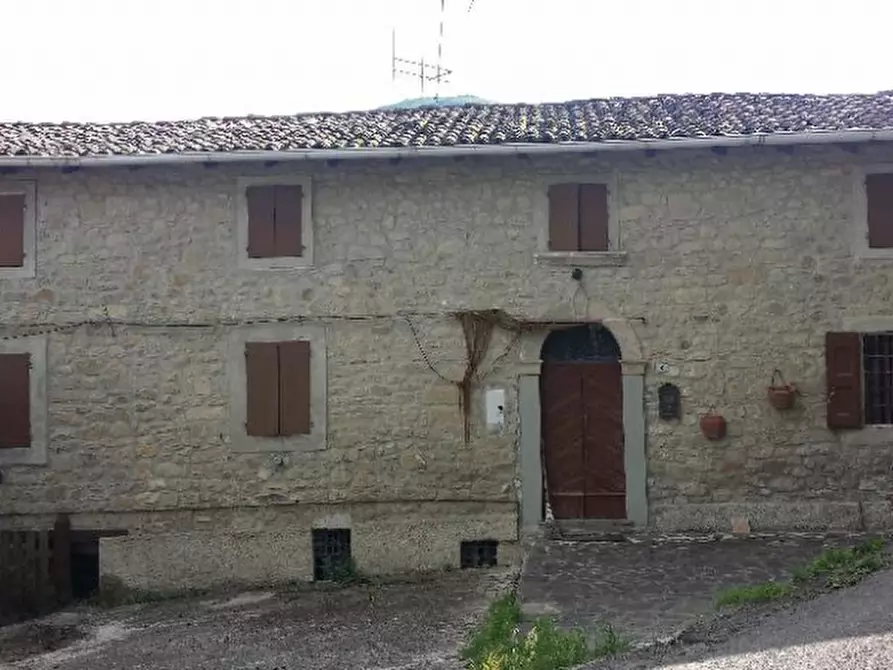 Immagine 2 di Rustico / casale in vendita  a Castel D'aiano