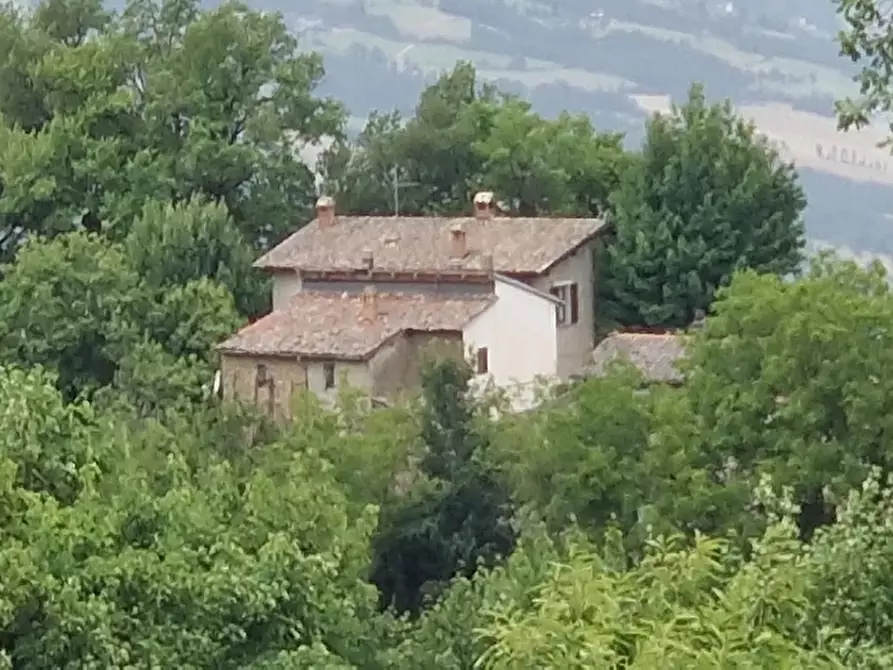 Immagine 1 di Villa in vendita  in VIA a Montese