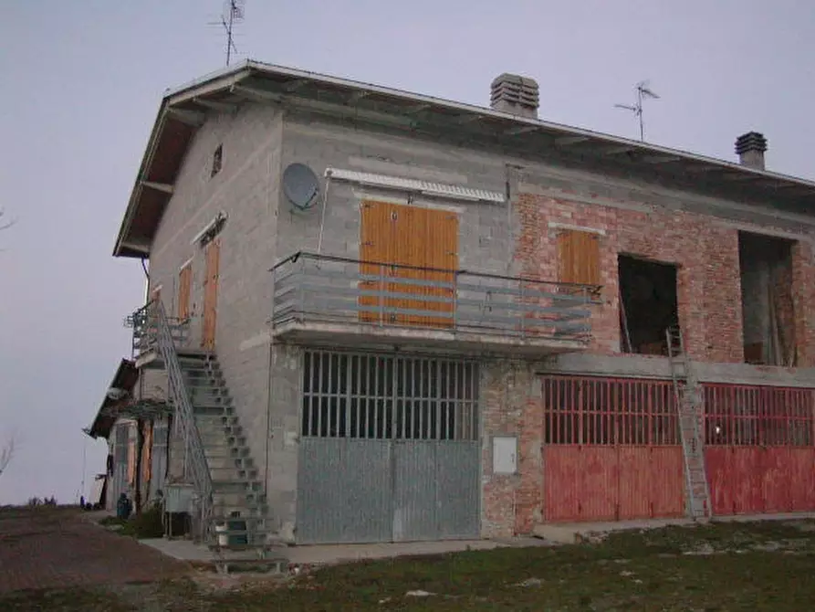 Immagine 1 di Rustico / casale in vendita  a Zocca
