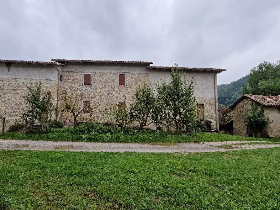 Immagine 1 di Rustico / casale in vendita  in VIA a Montese