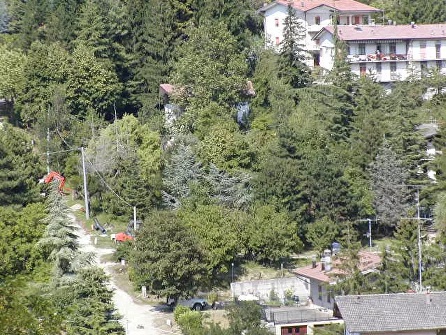 Immagine 3 di Terreno edificabile in vendita  a Castel D'aiano