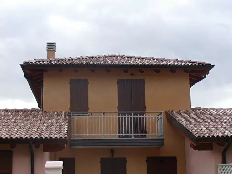 Immagine 1 di Appartamento in vendita  in VIA a Montese
